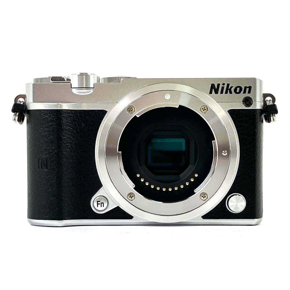 Nikon Mirrorless Interchangeable Lips 1 J5
