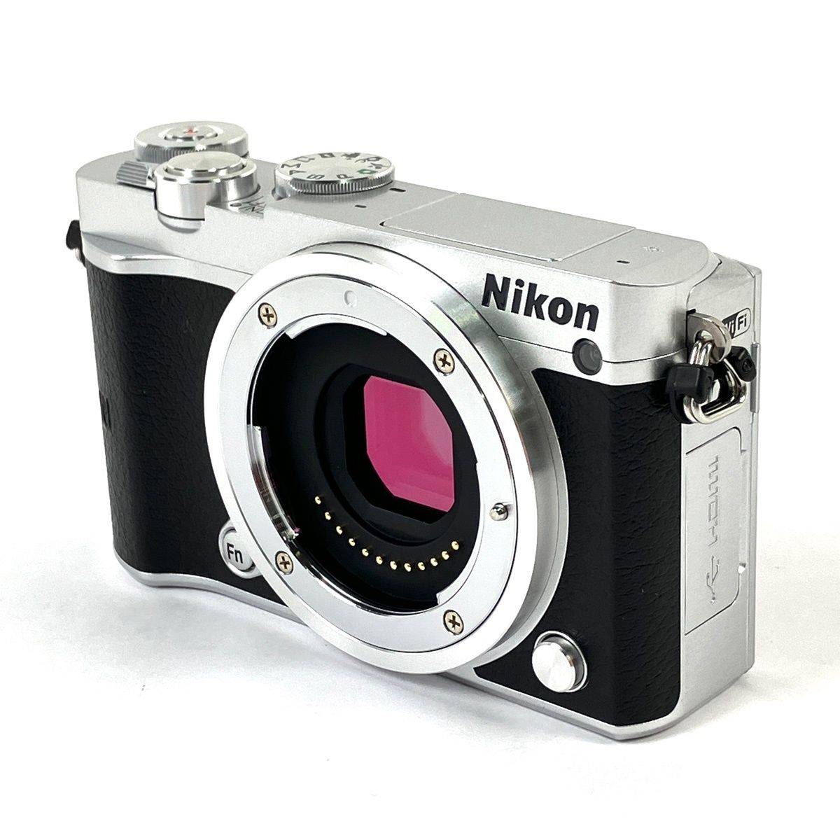 Nikon Mirrorless Interchangeable Lips 1 J5