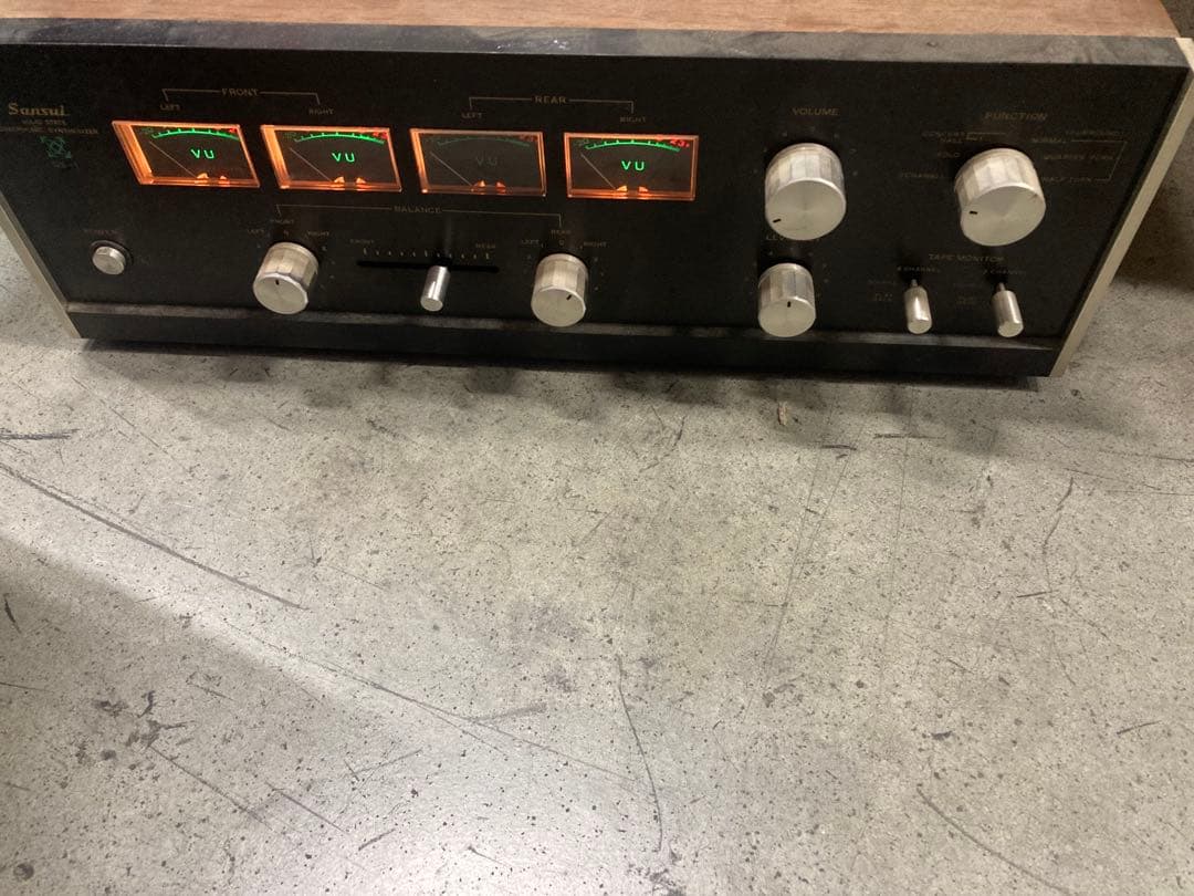 Sansui Premium Amplifier L)Sansui Qs-1 4
