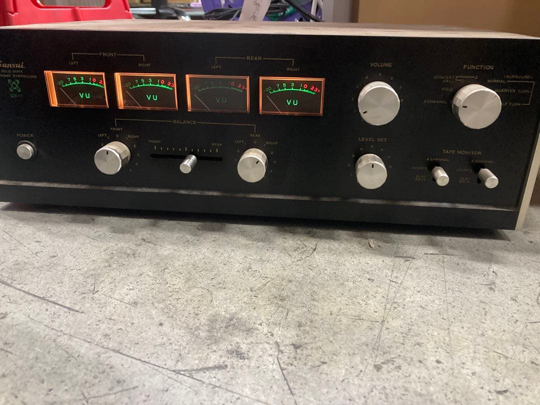 Sansui Premium Amplifier L)Sansui Qs-1 4