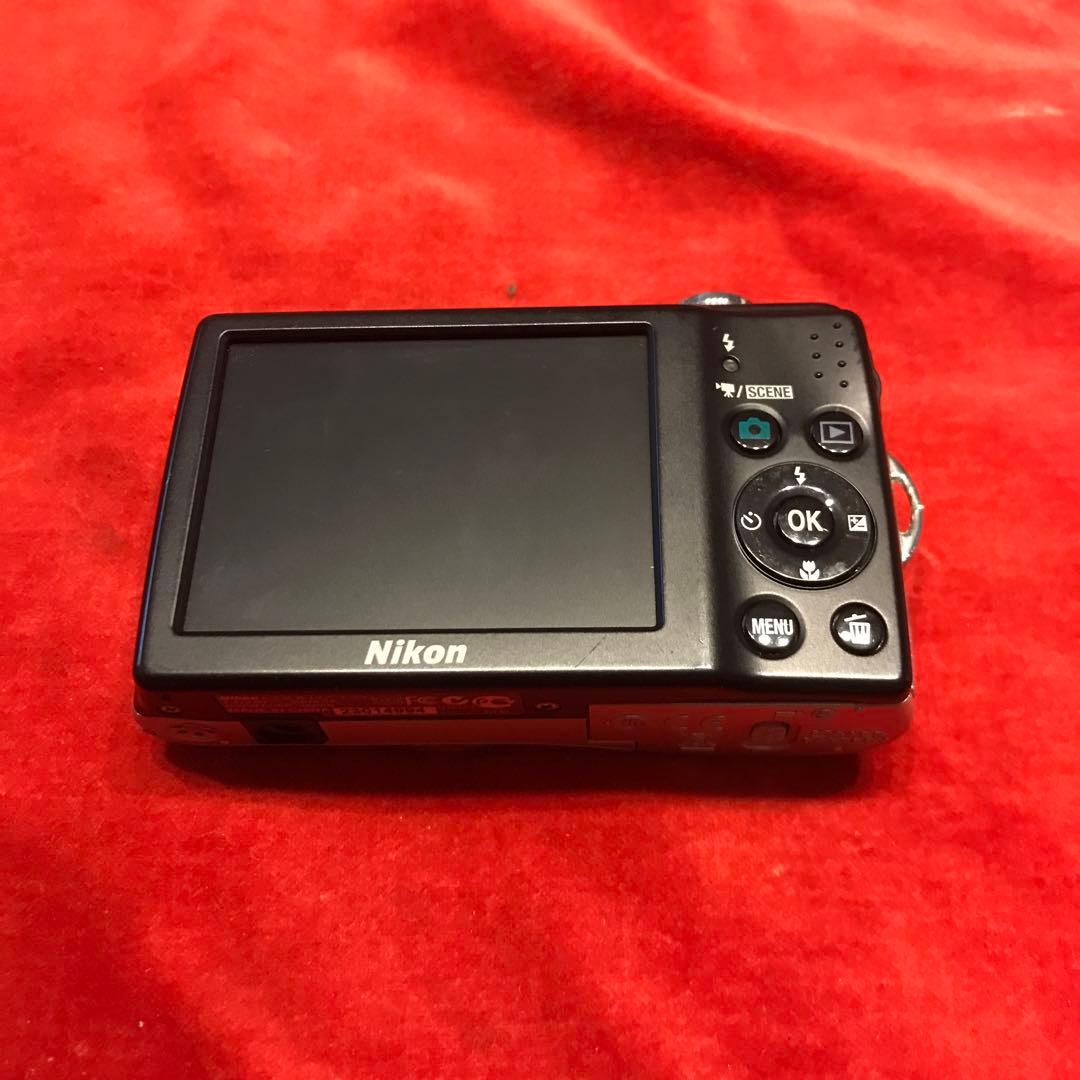 Nikon Compact Digital Camera Coolpix L23