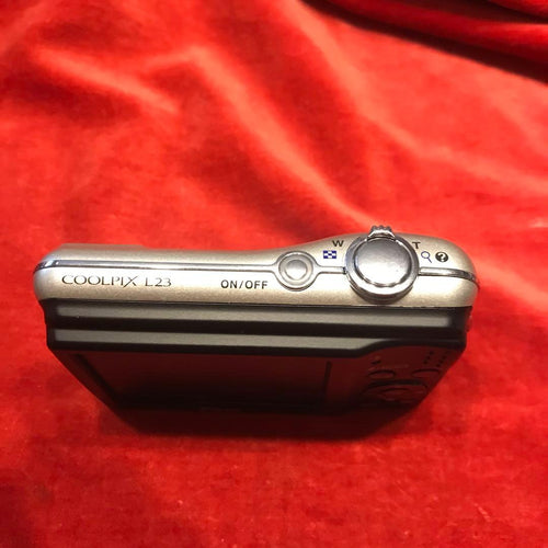 Nikon Compact Digital Camera Coolpix L23