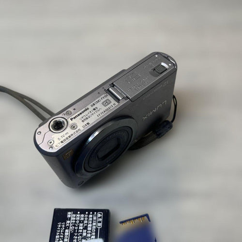Panasonic Digital Cameras Dmc-Fx100 Lumix