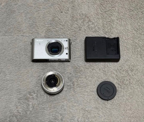Nikon Compact Digital Cameras J1