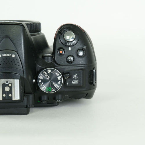 Nikon Digital Slr D5300 F