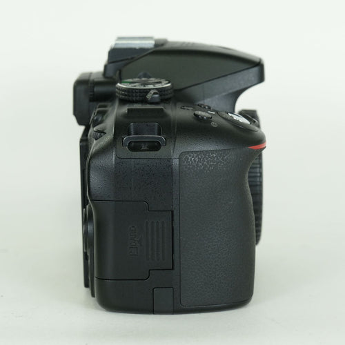 Nikon Digital Slr D5300 F