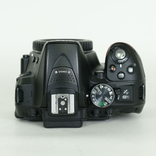 Nikon Digital Slr D5300 F