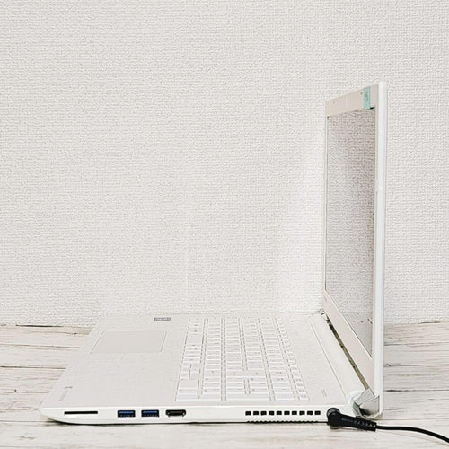 Toshiba Windows Laptops Ssd256Gb Dynabook Onkyo