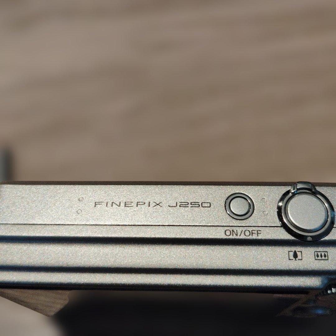 Compact Digital Cameras Fujifilm Finepix J250