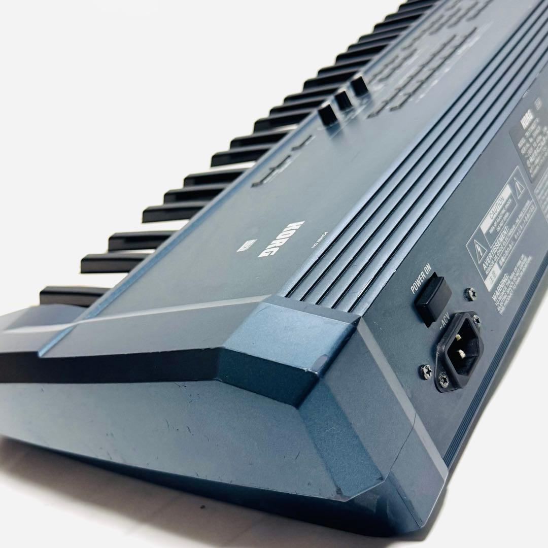 Korg Other Triton Extreme 76 Ram
