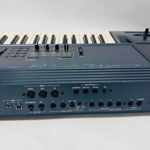 Korg Other Triton Extreme 76 Ram