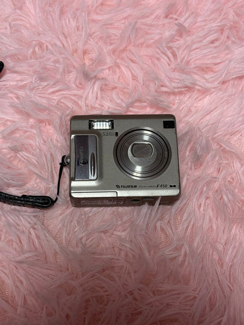 Other Fujifilm Finepix F450