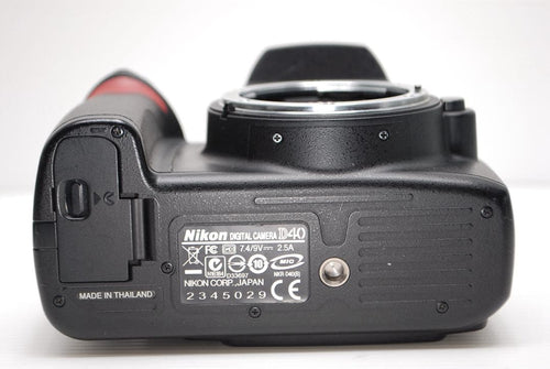 Nikon Digital Slr 7165 D40