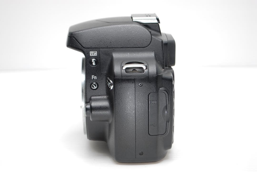 Nikon Digital Slr 7165 D40