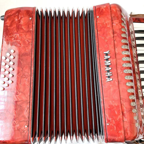 Yamaha Accordions Ya-18 8905
