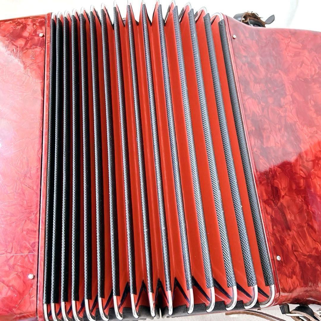 Yamaha Accordions Ya-18 8905