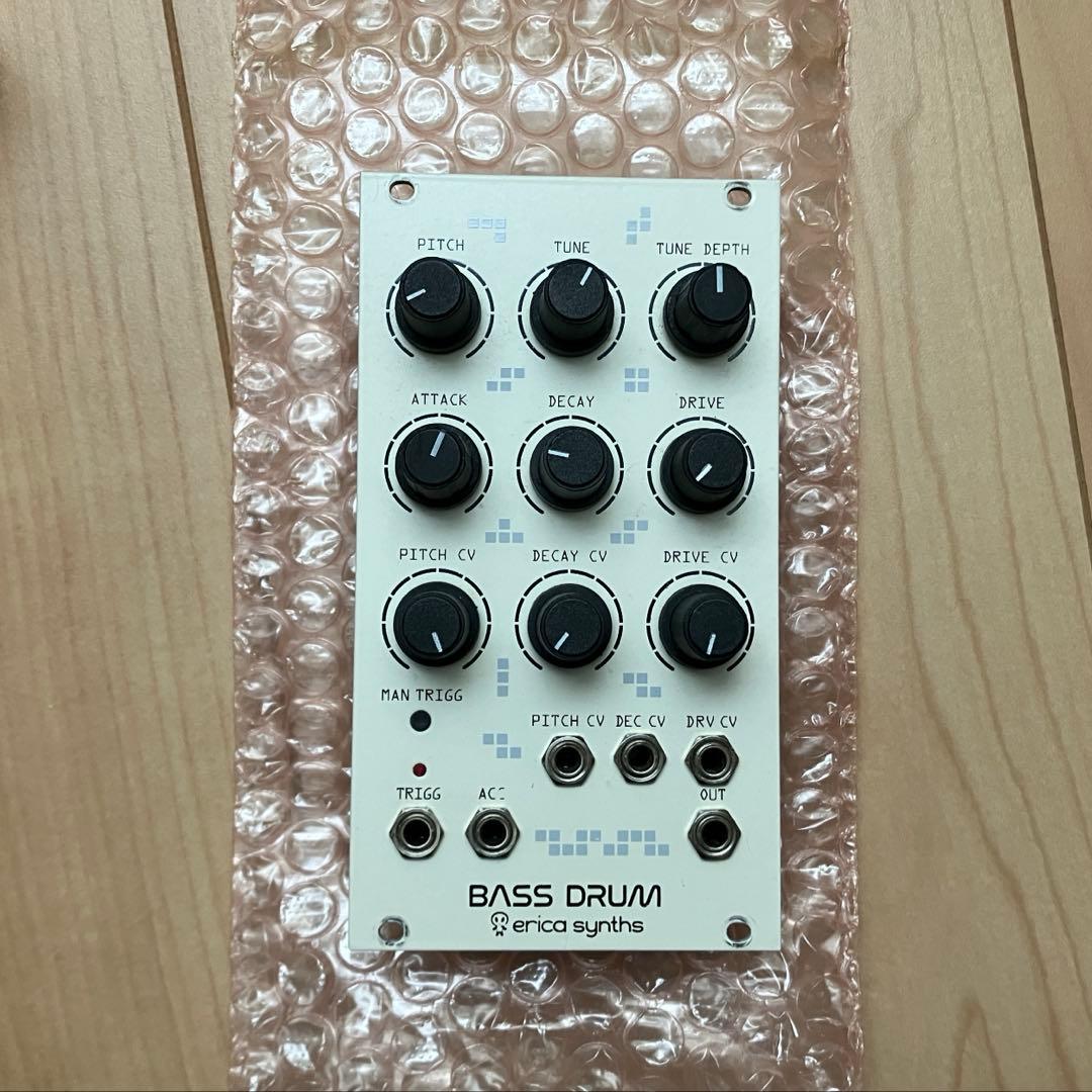Modular Synthesizer Erica Synths Bass Drum White