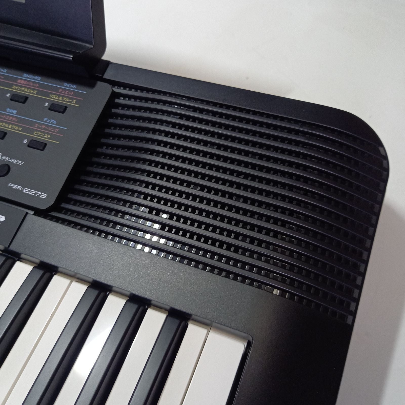 Yamaha Keyboard Electronic Piano Psr-E273 2021