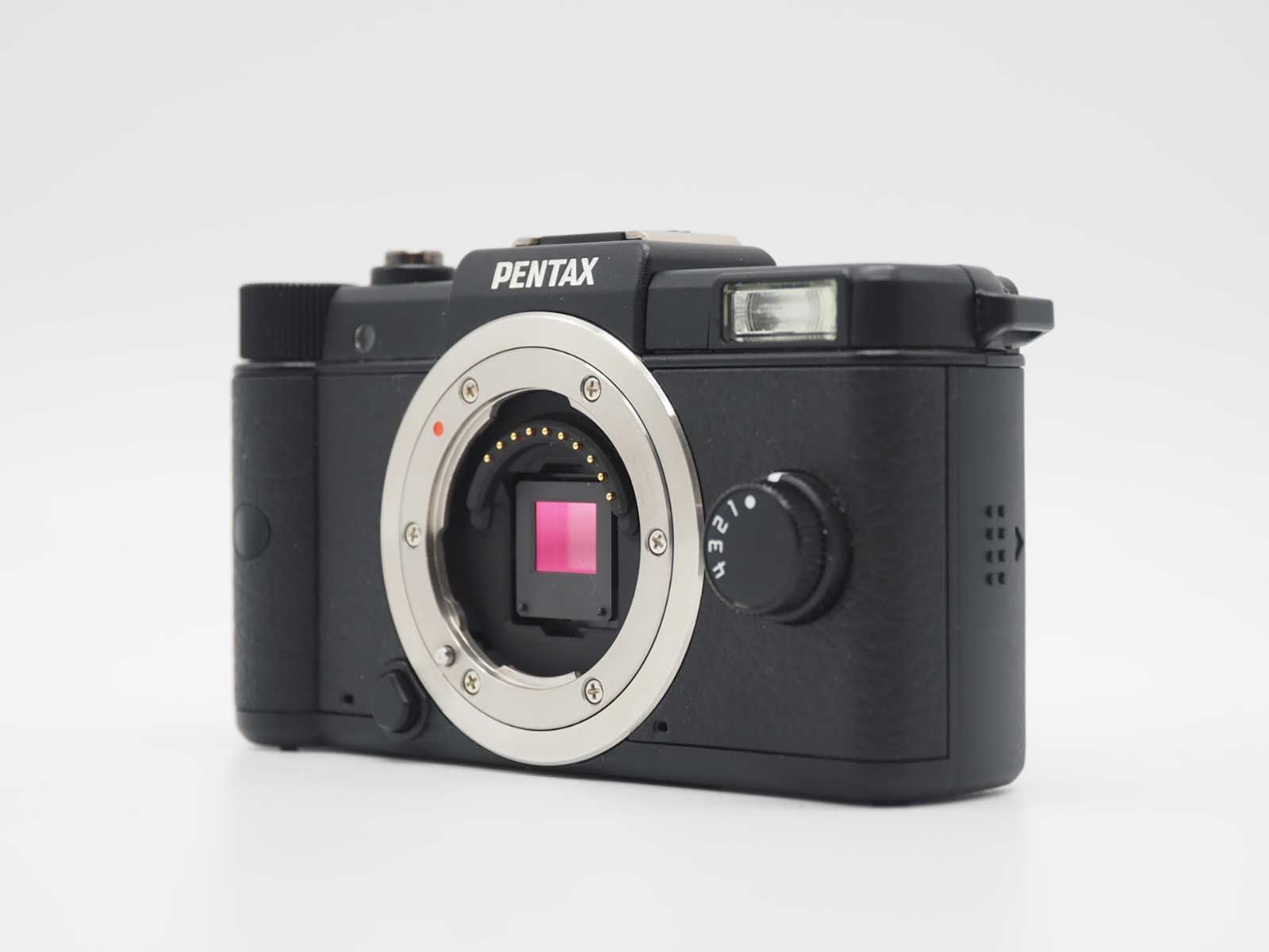 Pentax Mirrorless Interchangeable Lips Q 12.4Mp Digital Camera Black 423 Shots