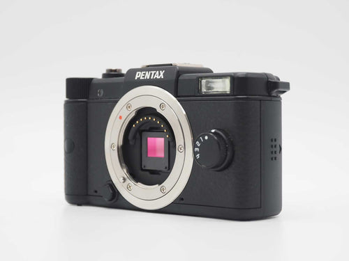 Pentax Mirrorless Interchangeable Lips Q 12.4Mp Digital Camera Black 423 Shots