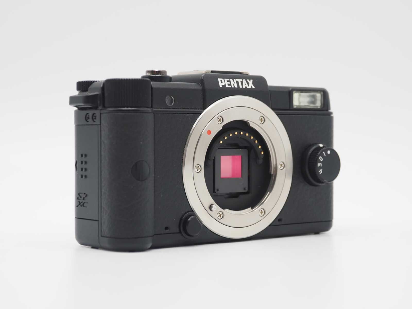 Pentax Mirrorless Interchangeable Lips Q 12.4Mp Digital Camera Black 423 Shots