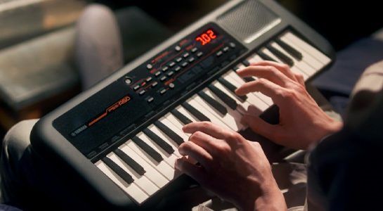 Analog Synthesizer Yamaha Pss-A50