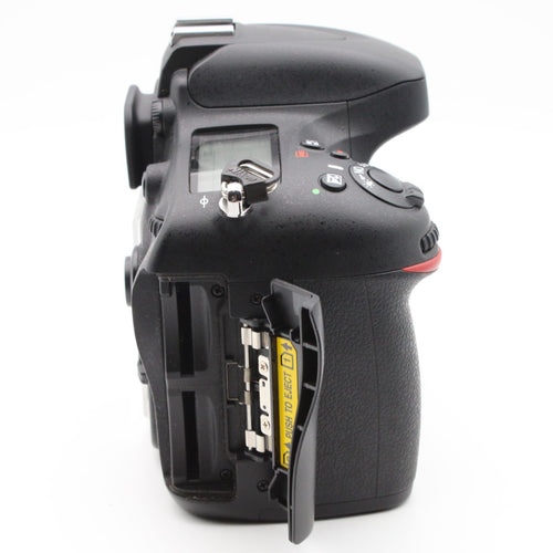 Nikon Digital Slr S 2,785 D600