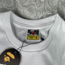 Een badende aap T-Xs met korte mouwen