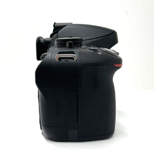 Nikon Digital Slr D5100 18-55 Vr