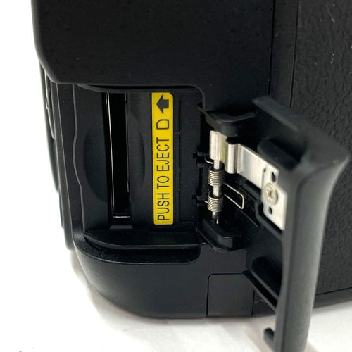 Nikon Digital Slr D5100 18-55 Vr
