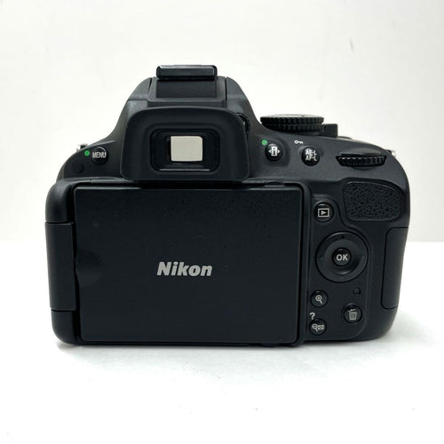 Nikon Digital Slr D5100 18-55 Vr