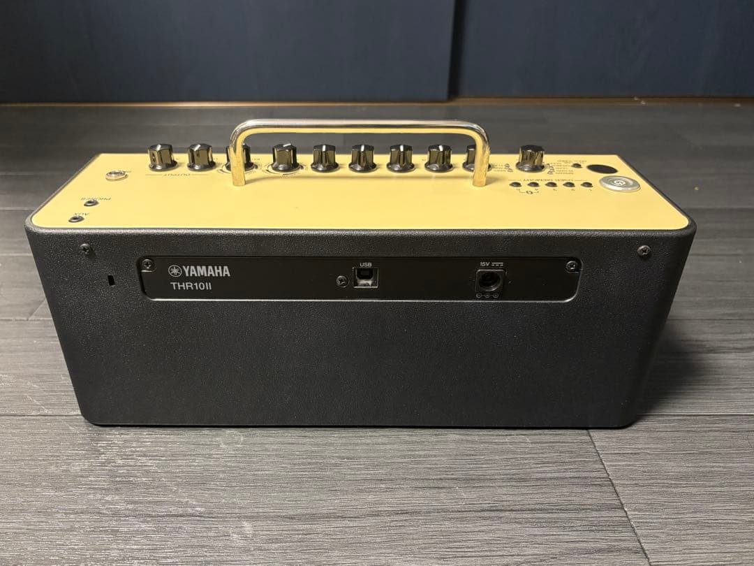 Yamaha Guitar Amplifiers Thr10Ii