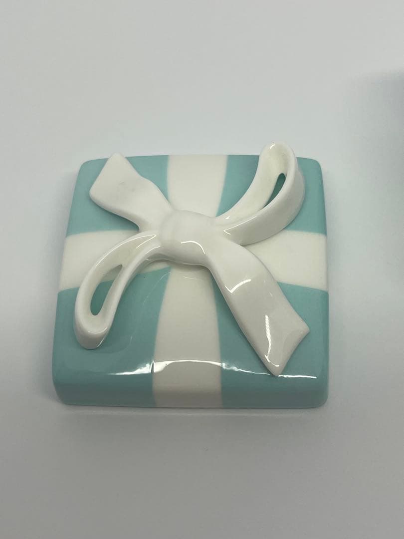 Tiffany Accessory Cases Co