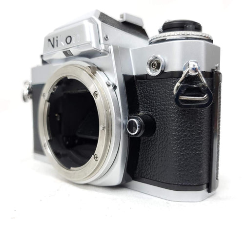 Nikon Slr Cameras (Film) Fe G06-0529-119-10V