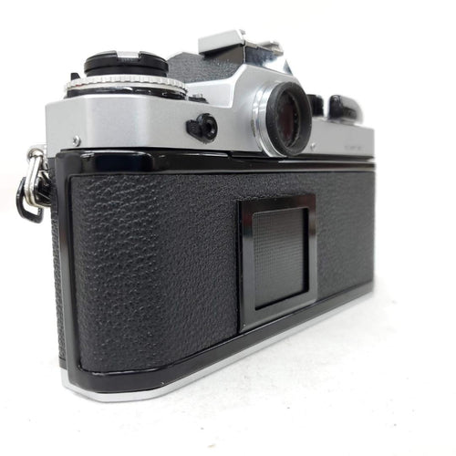 Nikon Slr Cameras (Film) Fe G06-0529-119-10V