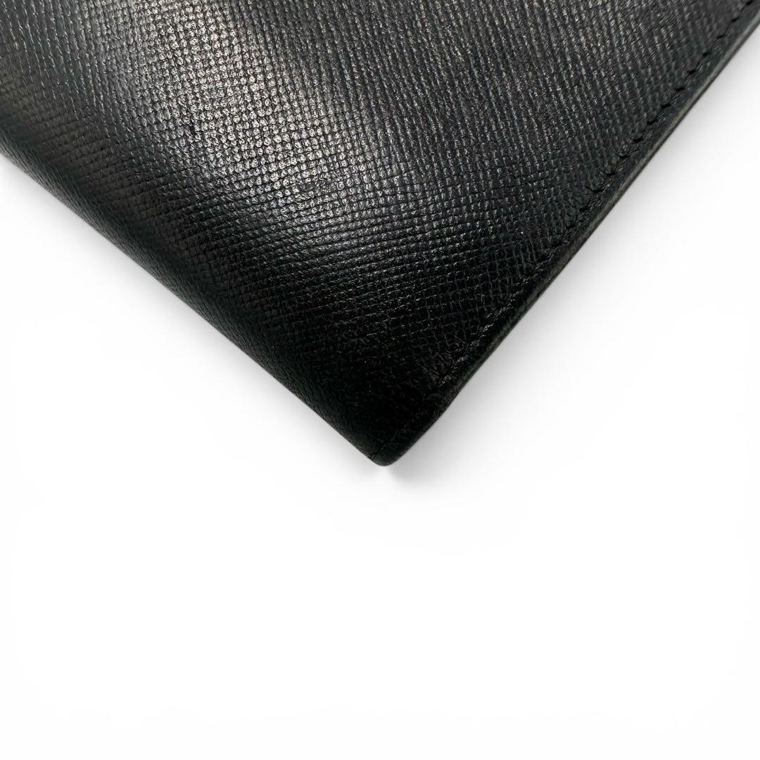 Prada Trifold Wallets 3