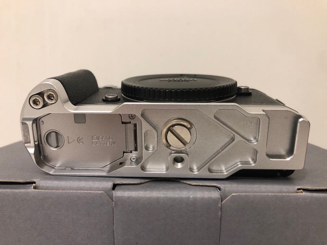 Nikon Mirrorless Interchangeable Lips Z Fc
