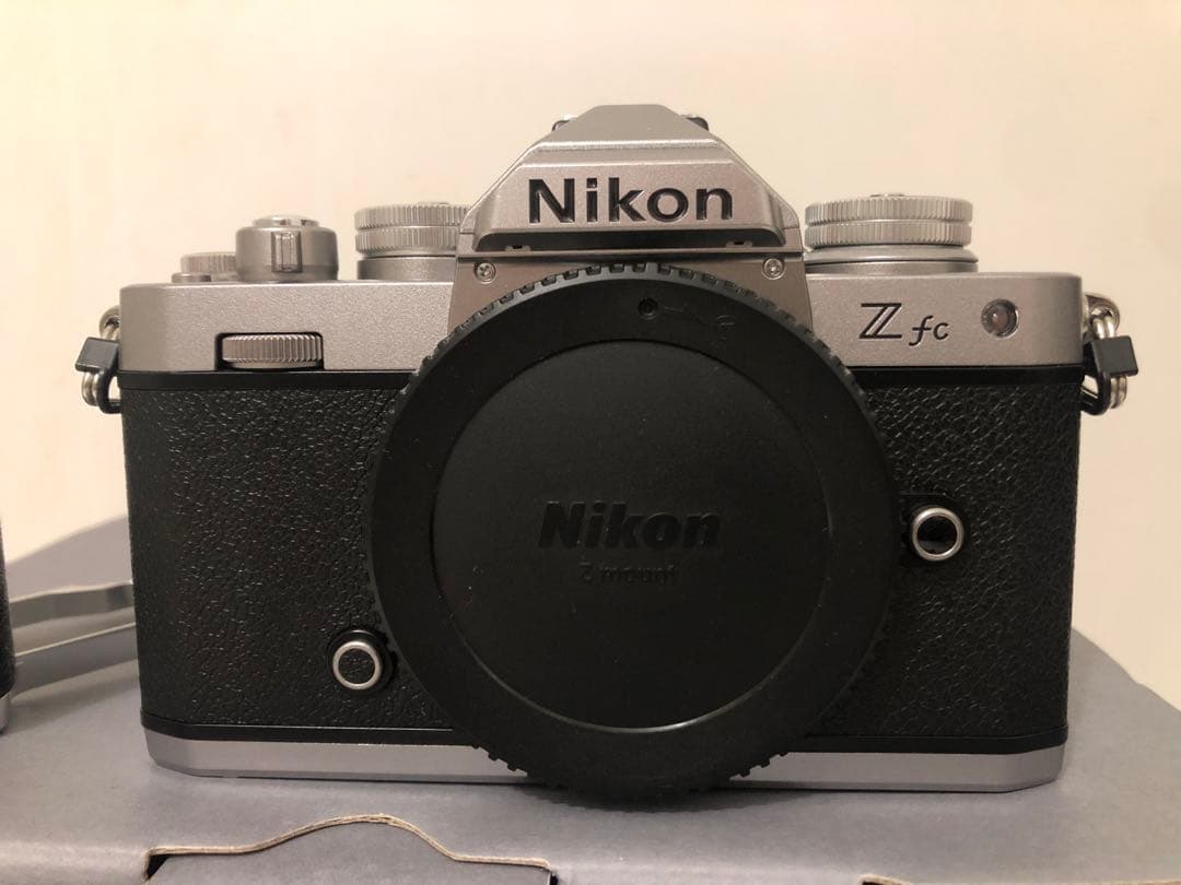 Nikon Mirrorless Interchangeable Lips Z Fc