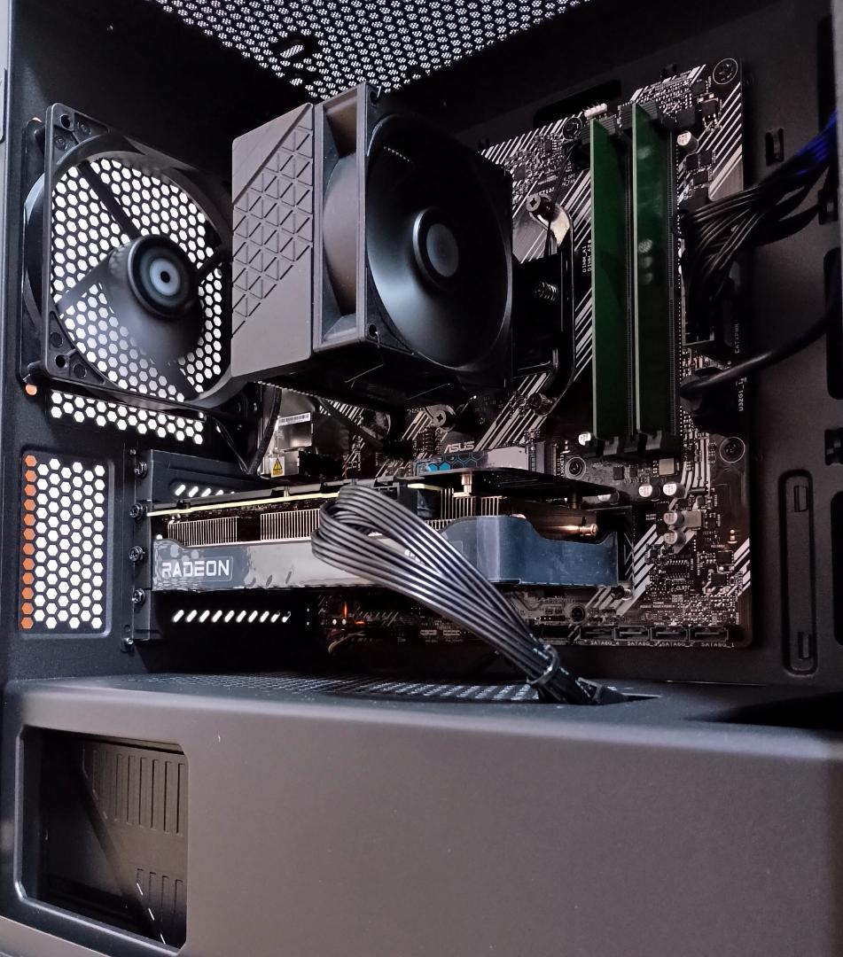 Amd Gaming Desktops Ryzen 7 5700X/Rx9060Xt(16Gb)