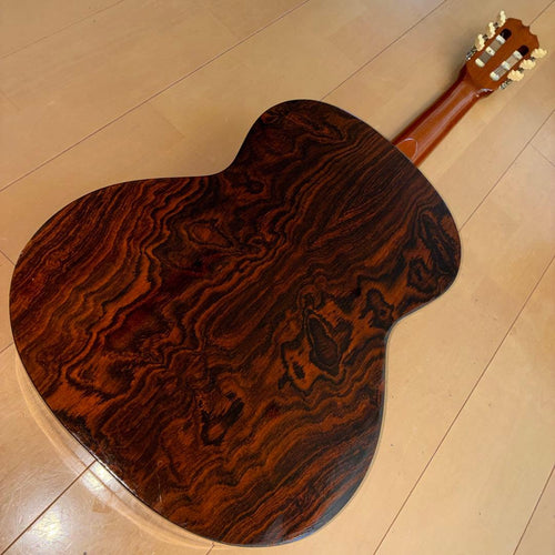 Classical Guitars G-200 1985
