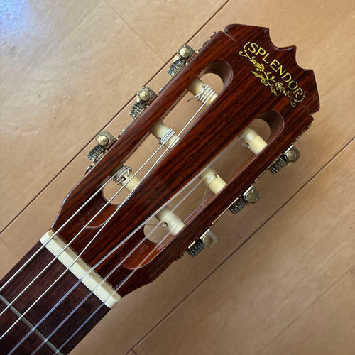 Classical Guitars G-200 1985