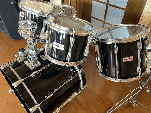 Yamaha Drum Set