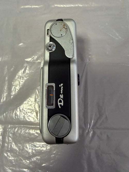 Compact Camera (Film) Canon Lens Sh 1:2.8