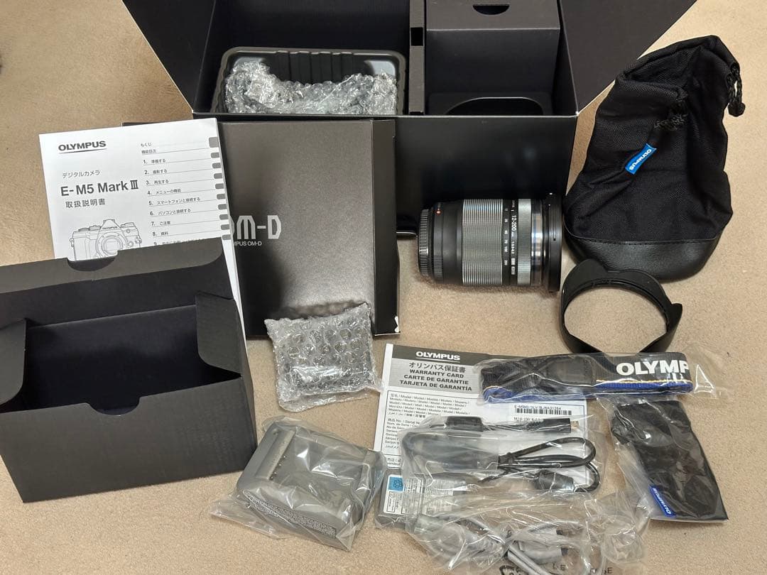 Olympus Mirrorless Interchangeable Lips Om-D E-M5 Mark 12 200