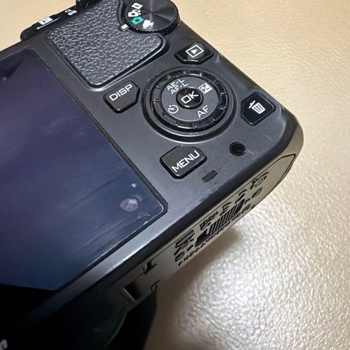 Nikon Mirrorless Interchangeable Lips 1 V1