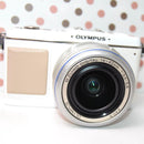 Olympus Mirrorless Interchangeable Lips P1