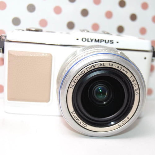 Olympus Mirrorless Interchangeable Lips P1