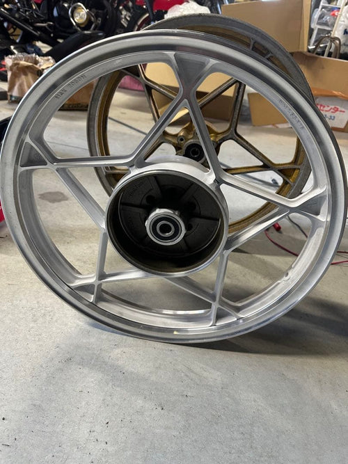 Wheel Gs400