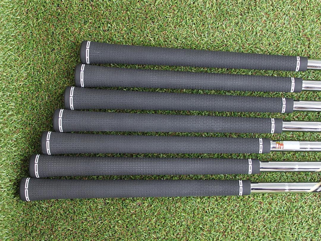 Titleist Iron Set Mb712 4-Pw 7 Dg X100
