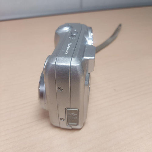 Nikon Compact Digital Camera Coolpix 4100 2200